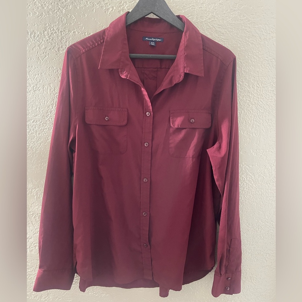 American Eagle Outfitters Women Burgundy Button‎ Down Casual Office Silky Top XL